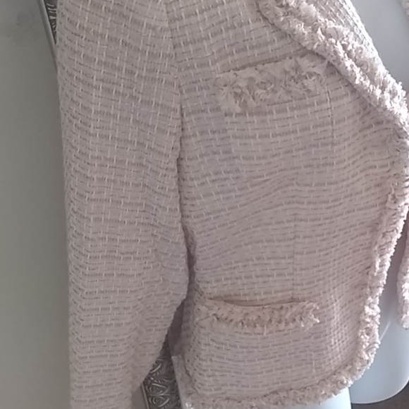 On hold NWOT tweed jacket - Picture 5 of 8